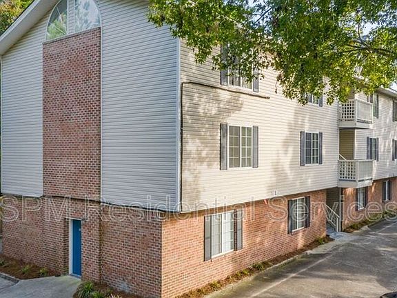 2nd image of 2705 Mayfair Dr #H-104