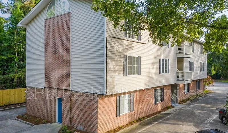 2705 Mayfair Dr #H-104