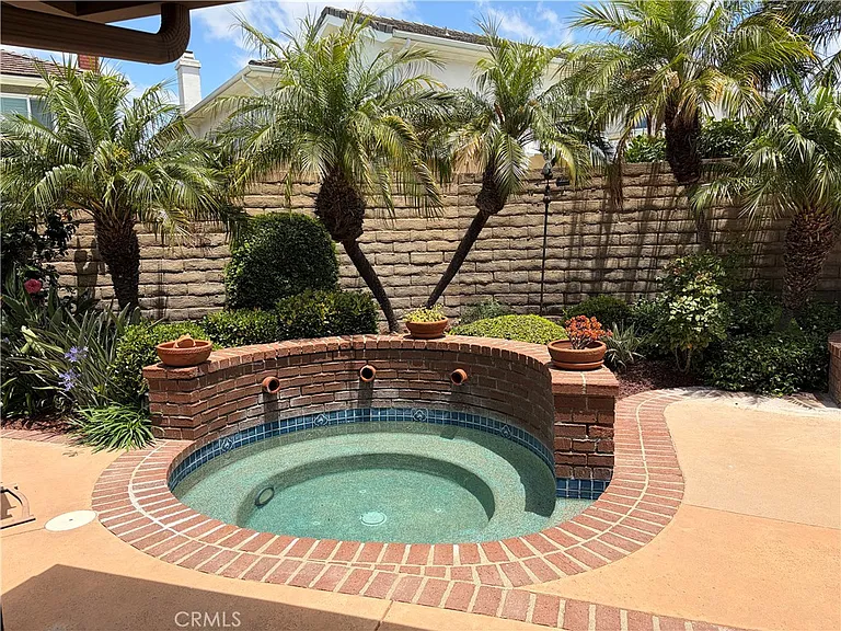 18886 Mount Walton Cir — Photo 52