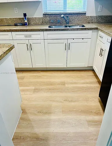 12000 NE 9th Ave #1 Photo 1