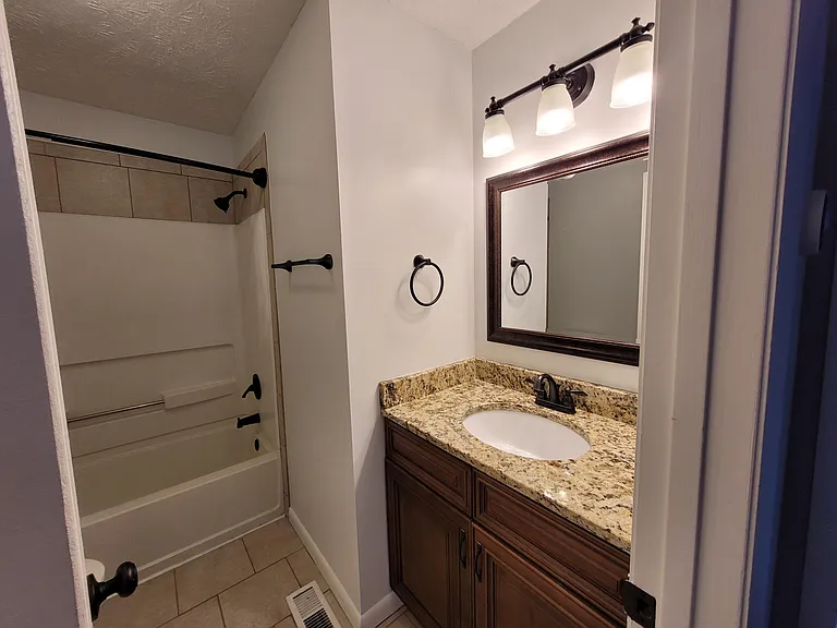 905 Benevente Loop — Photo 15