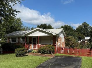 4228 Hoffman Dr, Woodbridge, VA 22193