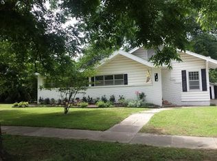 910 Bixby St, Ardmore, OK 73401