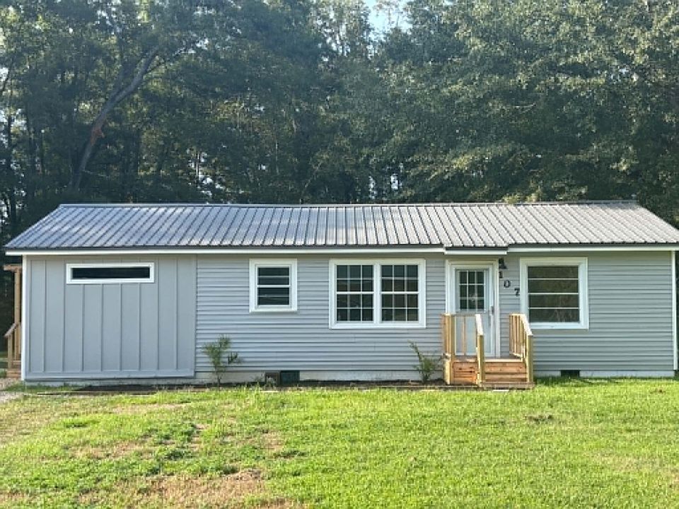 1st image of 107 Garden Spot Dr