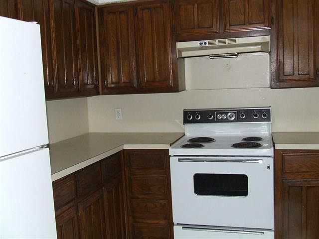 2nd image of 1312 S 5th St