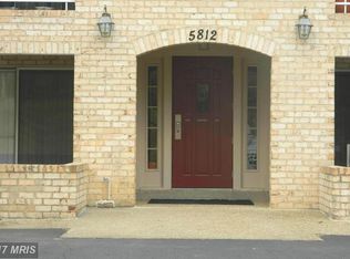 5812 Cove Landing Rd APT 202, Burke, VA 22015