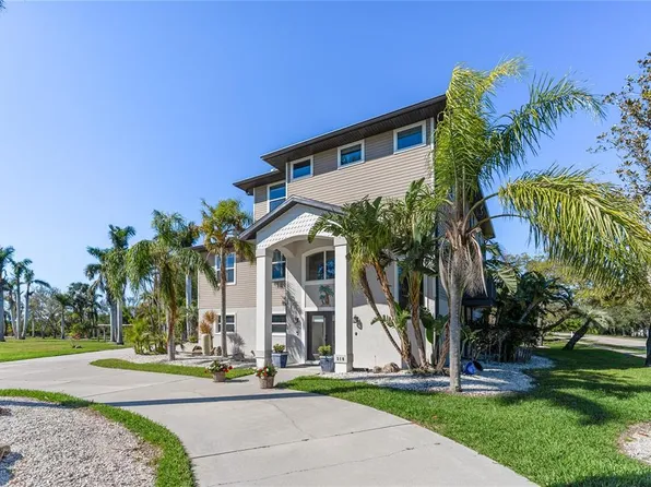 310 79th St NW, Bradenton, FL 34209
