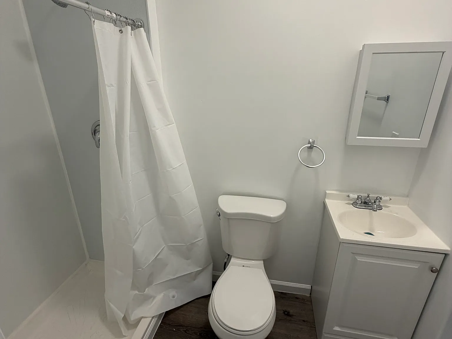4 bed, 1200 sqft, $1,700 — Photo 4