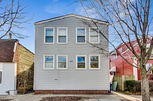 1810 Church St #1 Photo 1