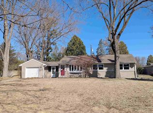 5706 Bartlett Ln, Madison, WI 53711