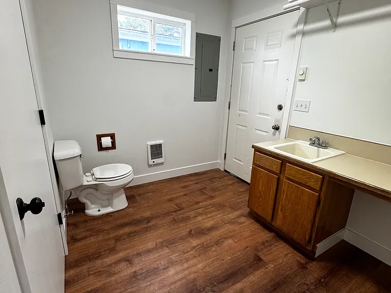 5446 NW Rhododendron St #5448 — Photo 6