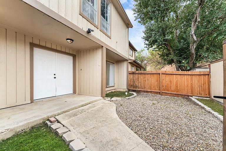 1st image of 12008 Maplerock St