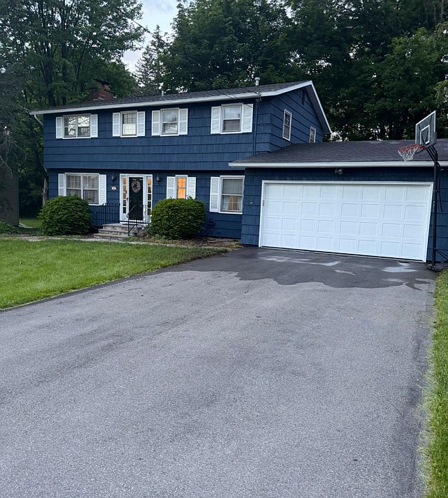 1st image of 109 Thomas Rd