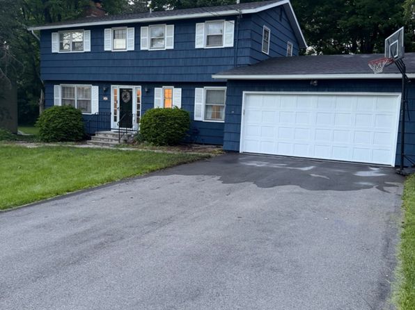 109 Thomas Rd