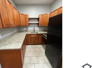 175 W Seymour St, Philadelphia, PA 19144