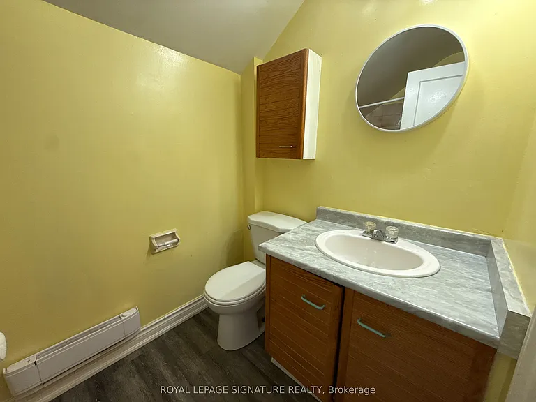 81 Coulter Ave — Photo 8