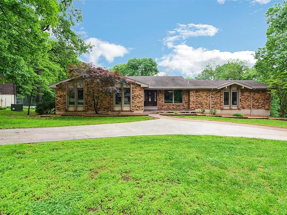 2nd image of 2754 Brandenberg Ln
