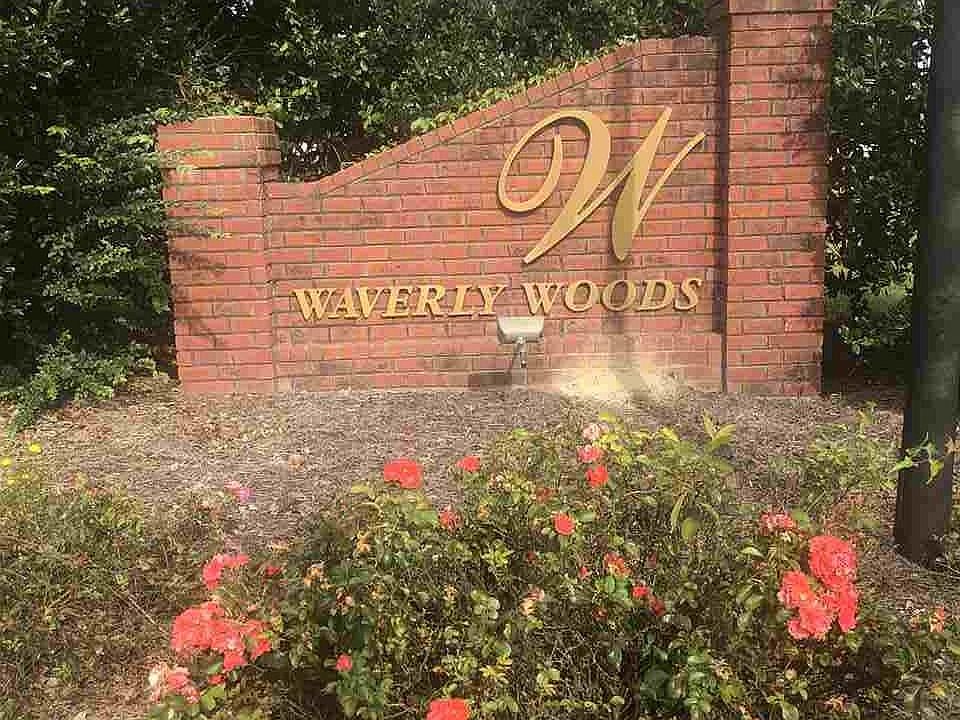 1st image of Waverly Woods Dr