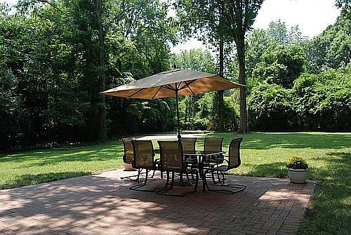Great Brick Patio Great For Entertaining