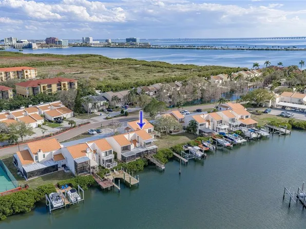 4306 Harbor House Dr, Tampa, FL 33615