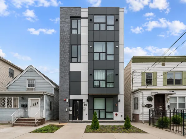 66 Corbin Avenue image 1 of 19