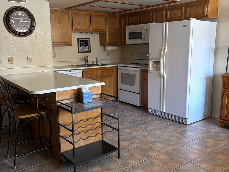 843 Mesquite Springs Dr #102 — Photo 9