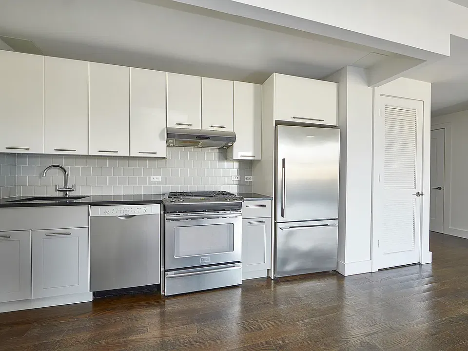 341 Eastern Pkwy #7I