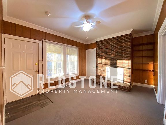 3rd image of 416 Cleveland Ct