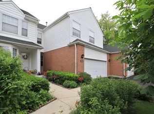 114 Pembroke Cir #46C-1, Lake Bluff, IL 60044