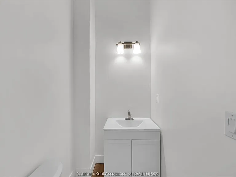 131 Main St #3 — Photo 11