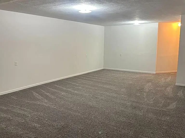 3102 Auburn Rd — Photo 14