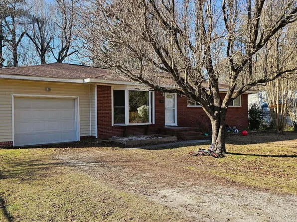 1509 Onslow Pines Road, Jacksonville, NC 28540