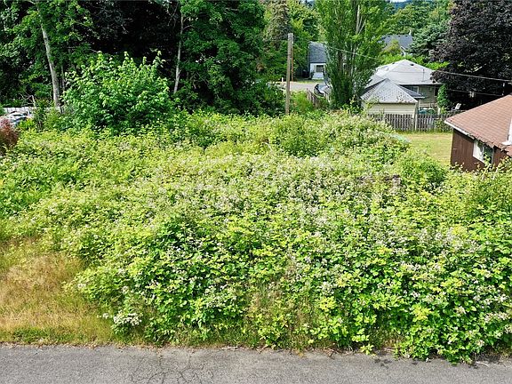 5th image of 224 Grandview Avenue