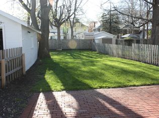 1733 Whittier Ave, Springfield, IL 62704