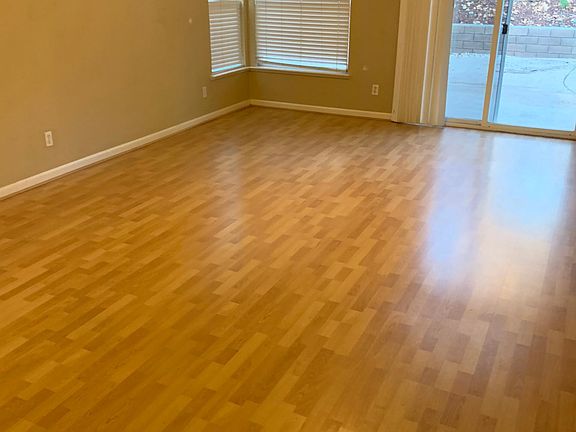 2nd image of 154 Gilded Rock Cir