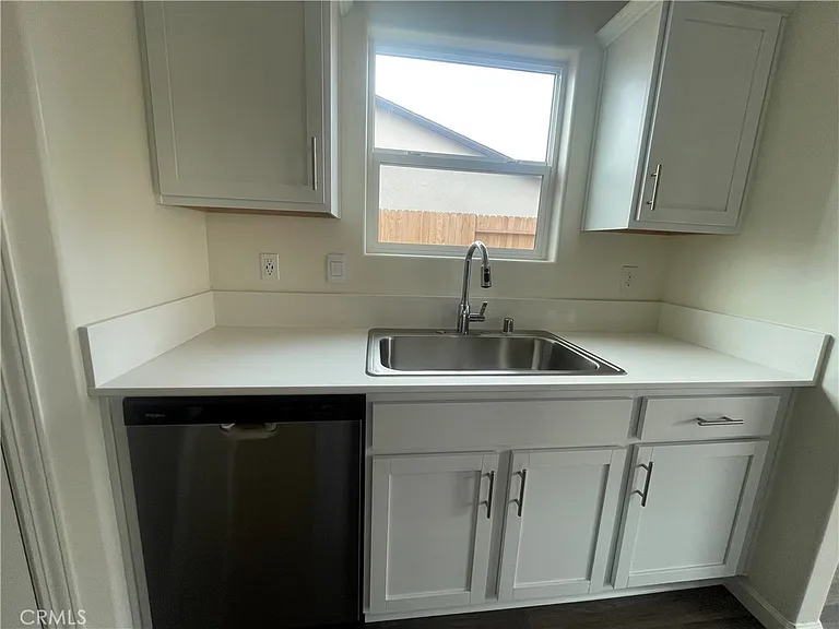 8824 Scintilla Ave — Photo 10