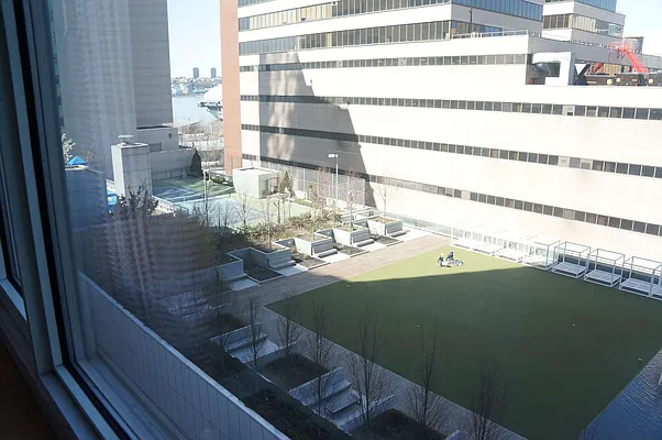 Rented by Realmart Realty LLC | media 33