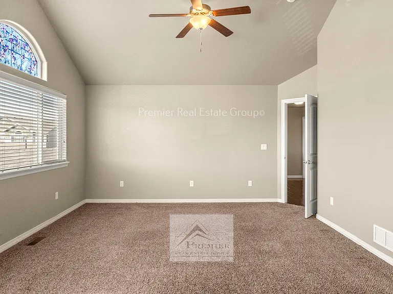 6105 Fiddle Way — Photo 13