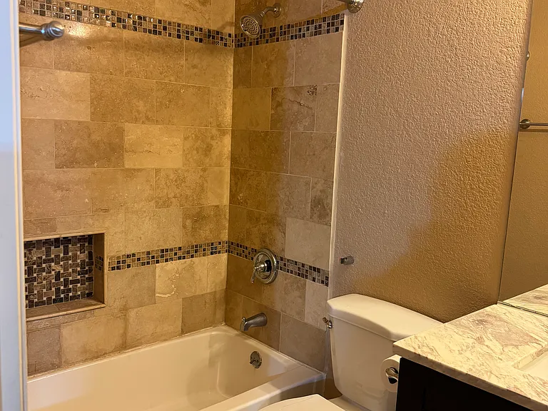 2445 W Running Deer Trl — Photo 15