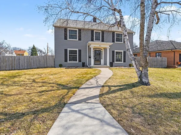 301 3rd Ave SE, Pipestone, MN 56164