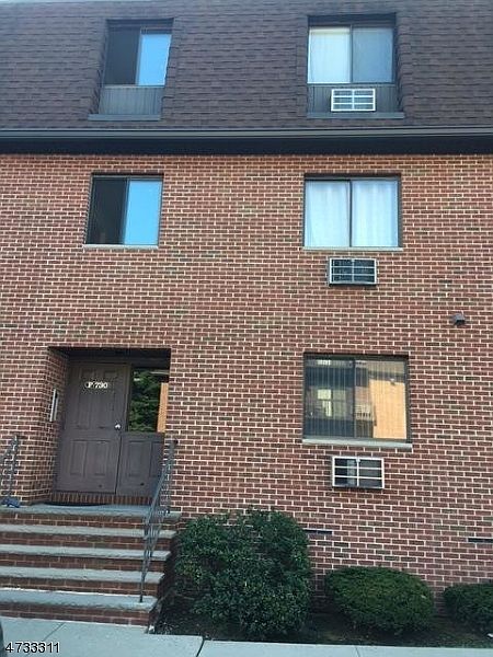 1st image of 730 Mill St Unit F5