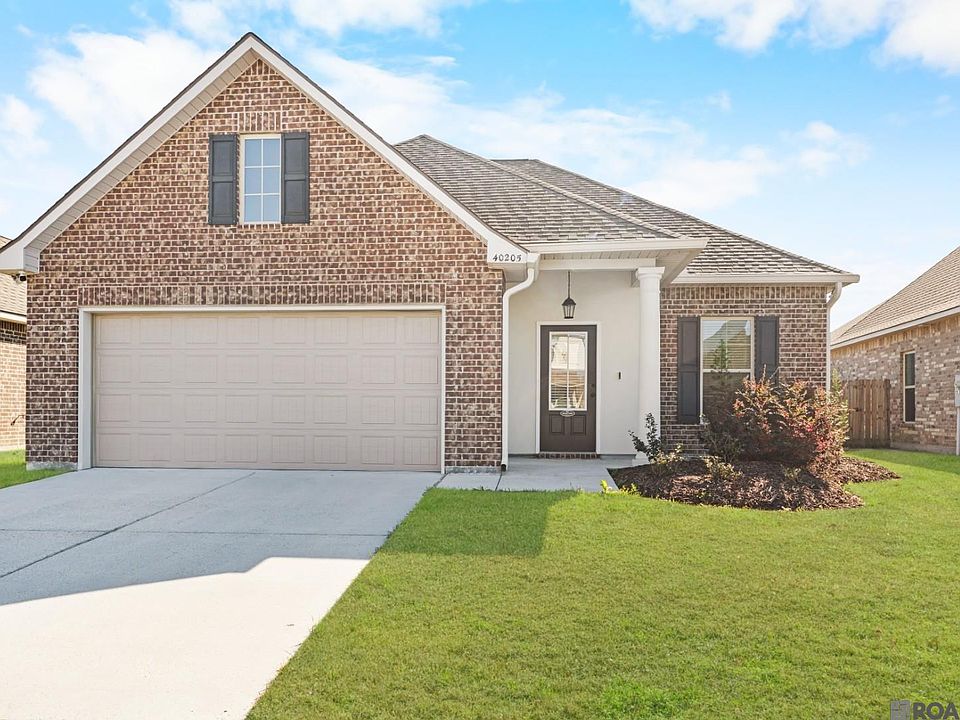 1st image of 40205 Maddie Dr