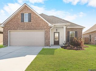 40205 Maddie Dr, Prairieville, LA 70769