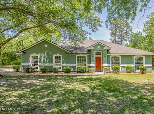 1390 River Rd W, Green Cove Springs, FL 32043