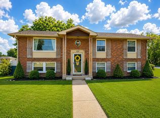 124 Chippendale Dr, Hendersonville, TN 37075