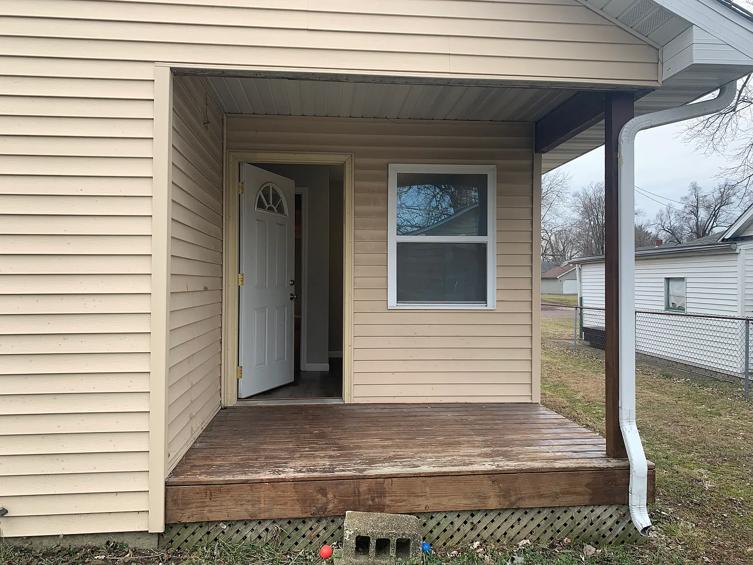 2 bed, 896 sqft, $1,199 — Photo 4