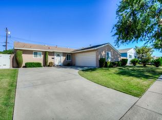 10332 Whirlaway St, Cypress, CA 90630