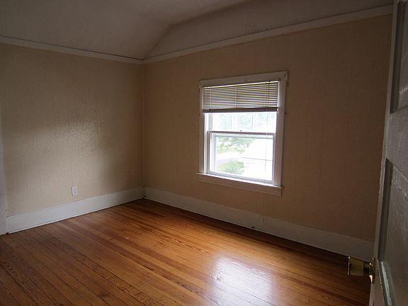 817 Normal Bedroom2_03012019