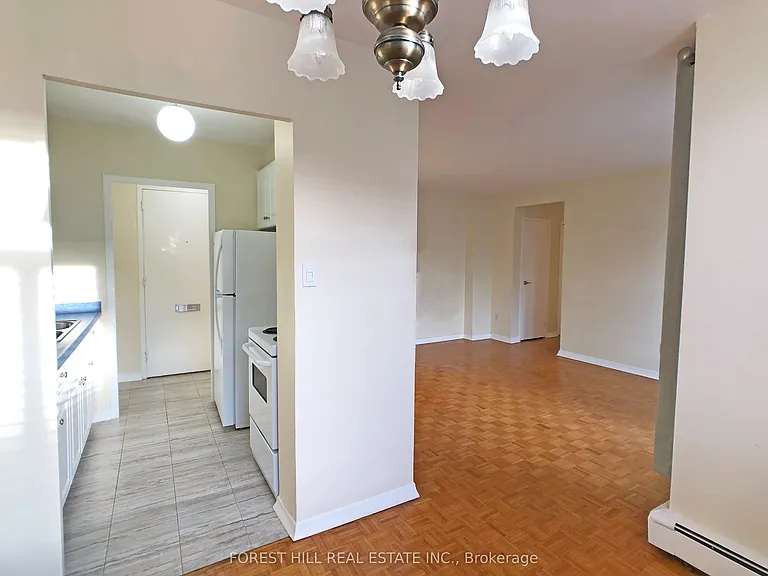 335 Lonsdale Rd #502 — Photo 8