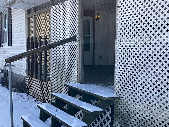 3rd image of 614 S Koontz Ave #1/2